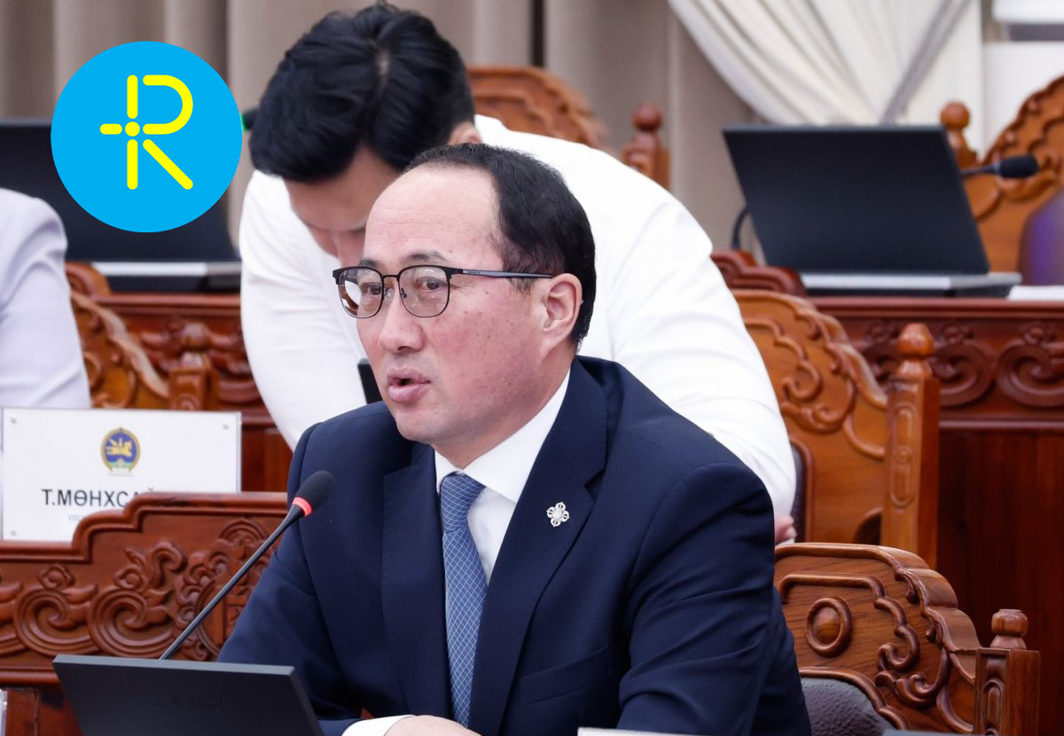 Танилц: Тэрбумын орон сууцтай “Түгжил Бадам” гэж хэн бэ?